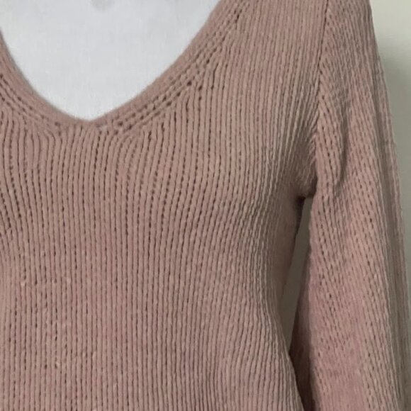 Abercrombie & Fitch Soft A&F Collection Pink V-Neck Sweater Size XS - Picture 6 of 15